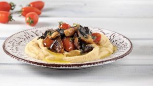 Fava Paliria mit Pilzen & Kirschtomaten
