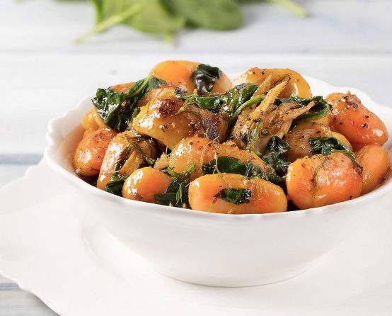 Γίγαντες γιαχνί Paliria με σουπιές & σπανάκι