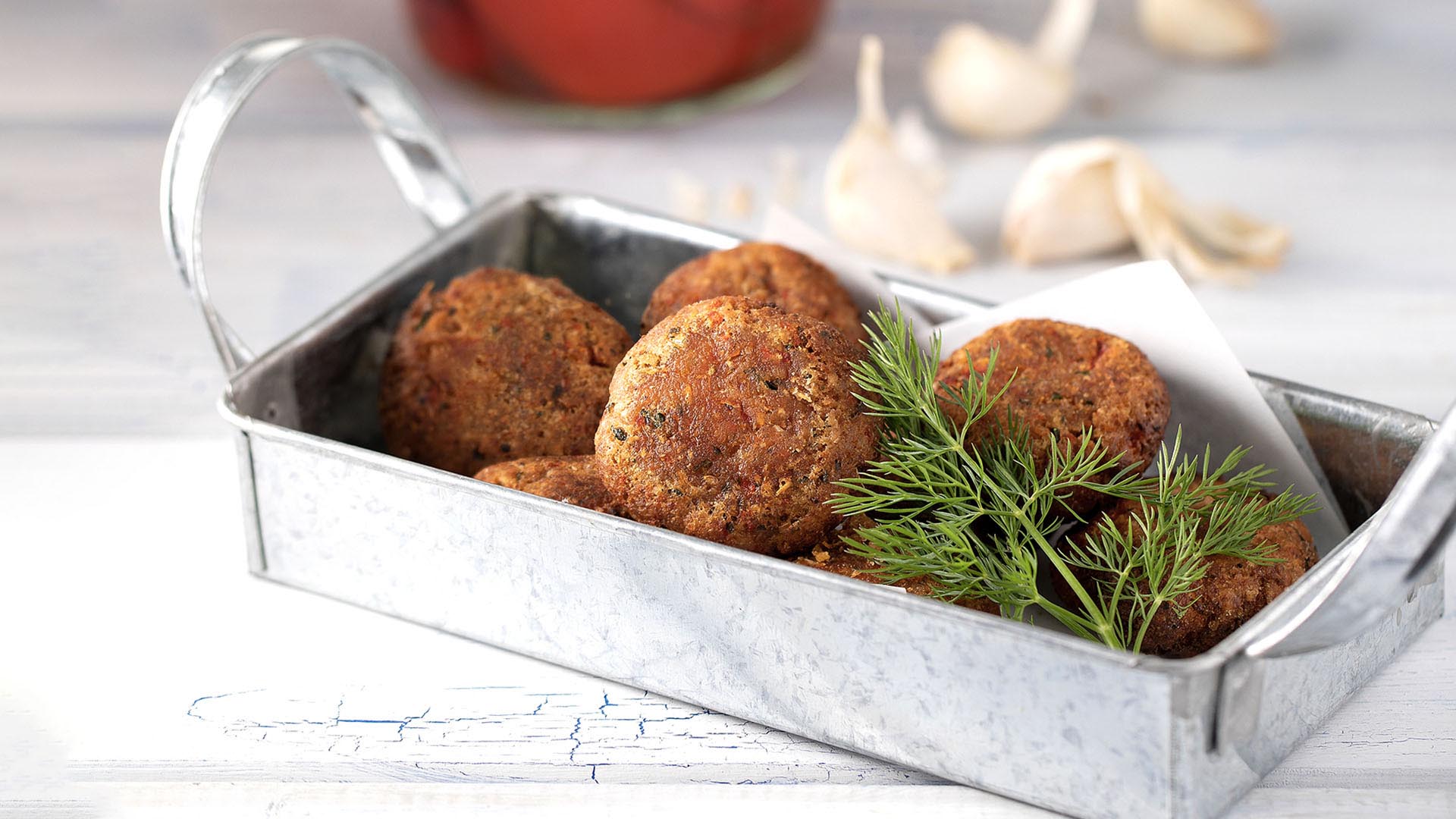 Κεφτέδες με ψητές κόκκινες πιπεριές Paliria