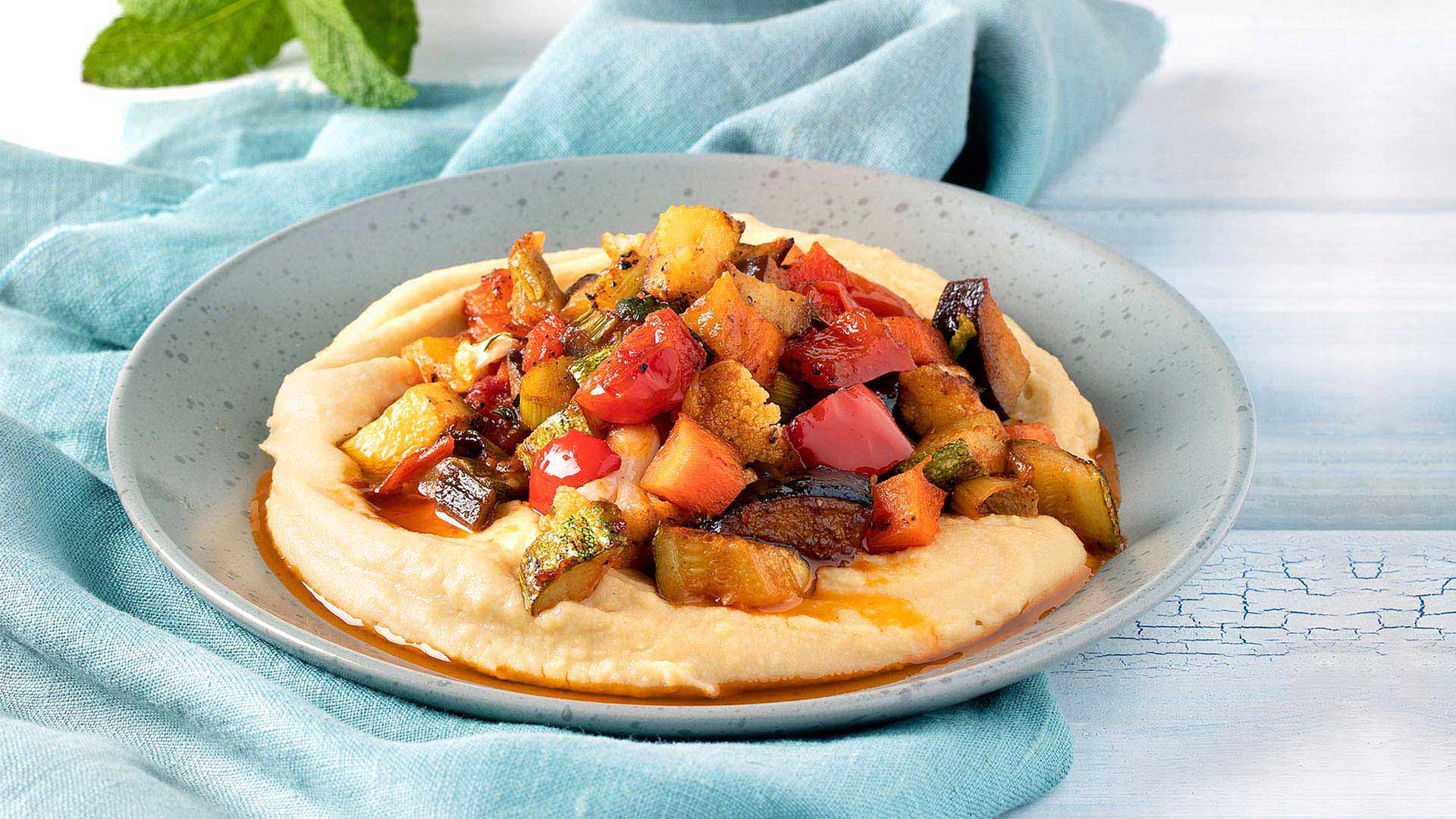 Φάβα Paliria με ψητά λαχανικά