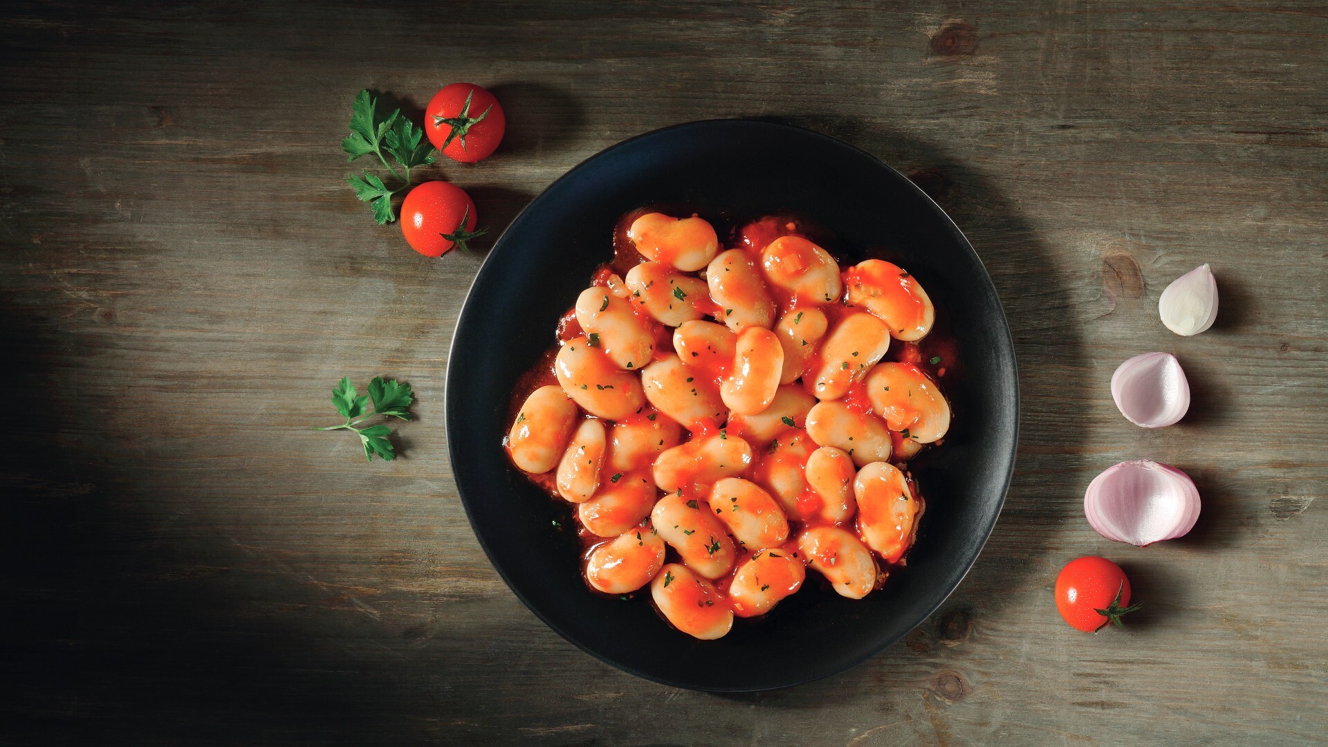 Gebackene Riesebohnen in Tomatensauce