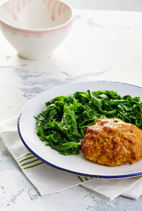 Chicken burger with greens
