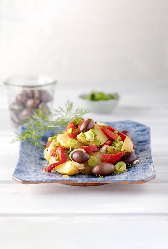 Πατατοσαλάτα με κόκκινες ψητές πιπεριές Paliria