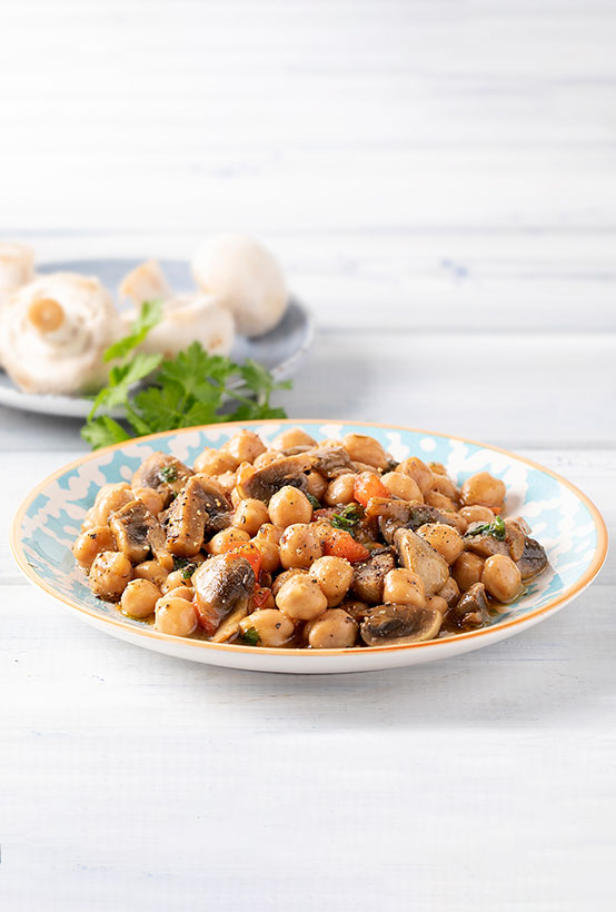 Paliria Chickpeas with mushrooms