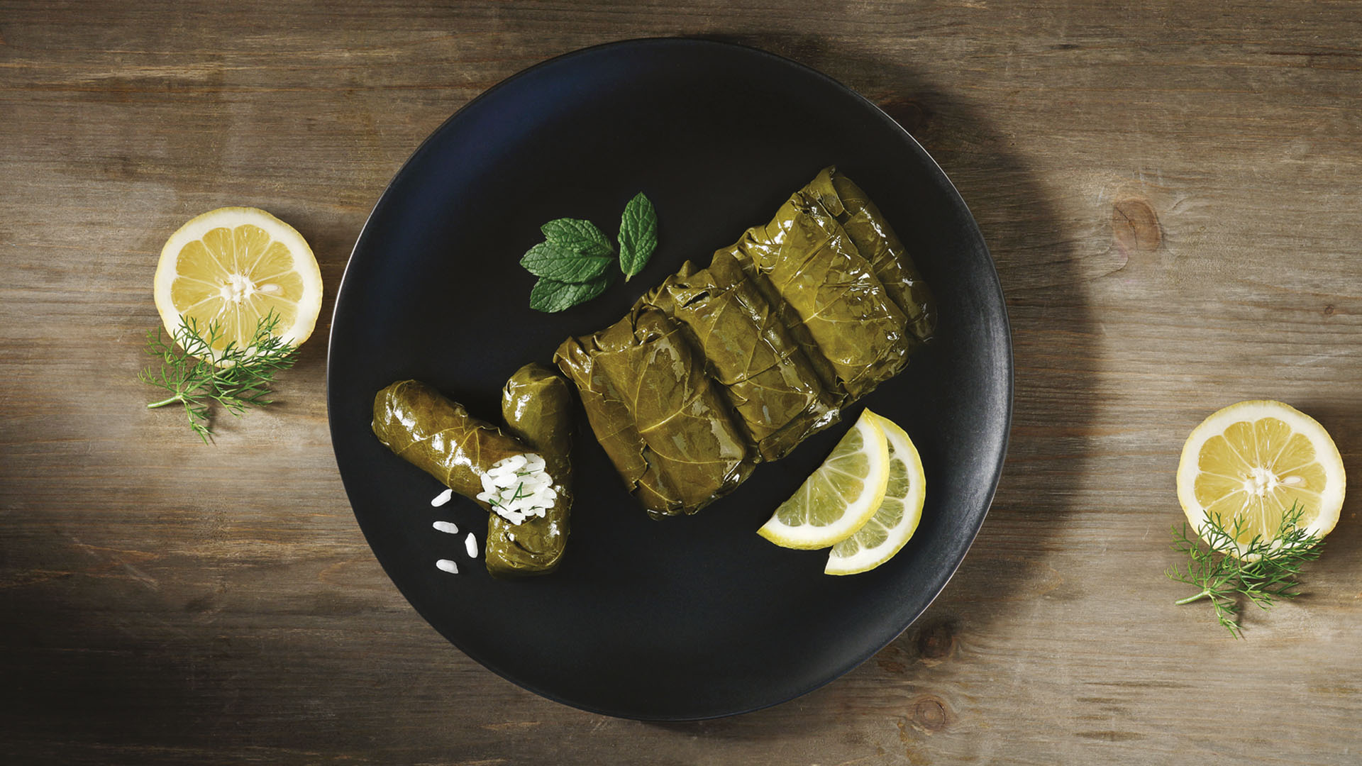 Weinblätter gefüllt mit Reis